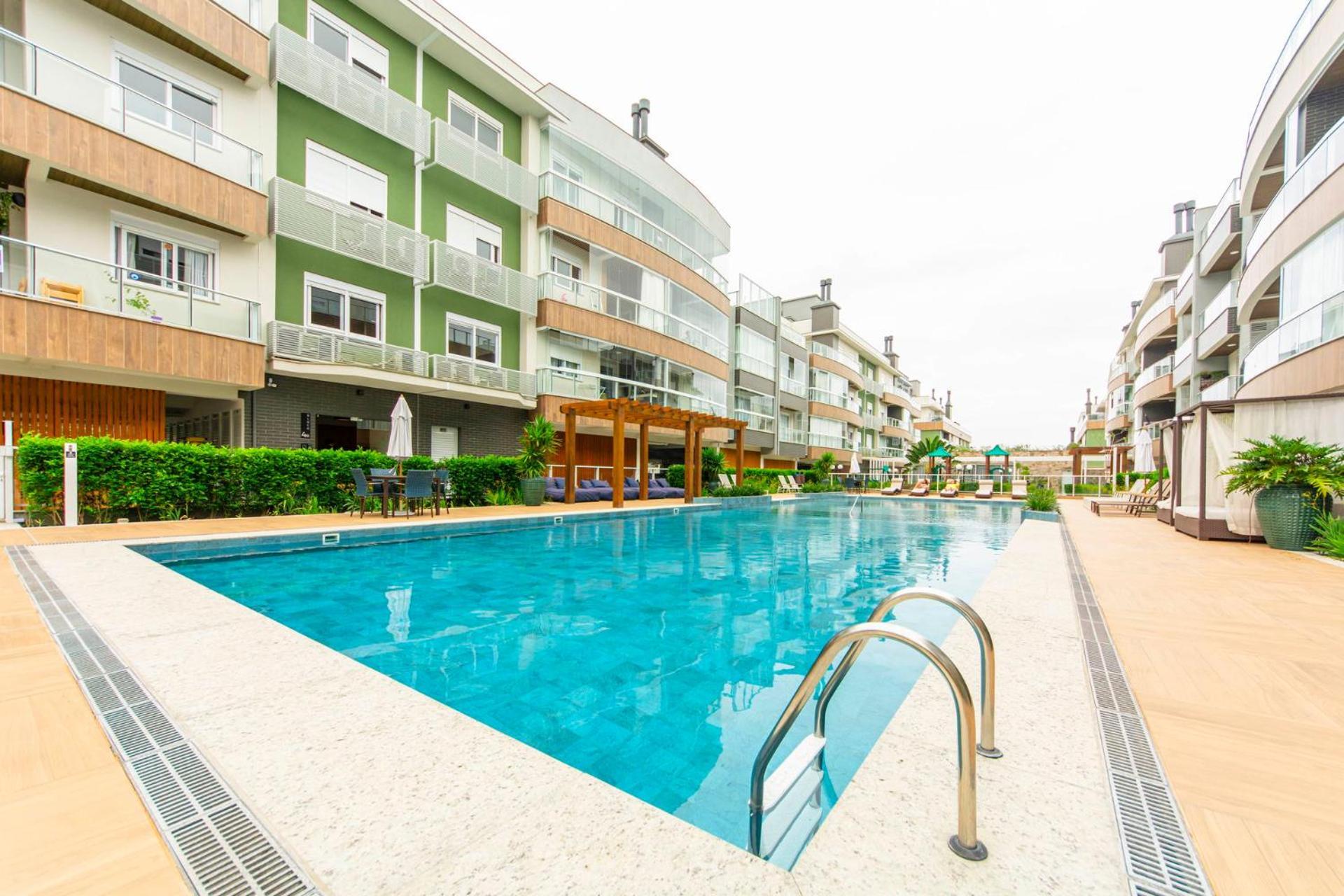 Apto Charmoso Com Piscina No Campeche Ar9821 * Florianopolis
